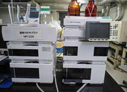 高速液体クロマトグラフ(HPLC)